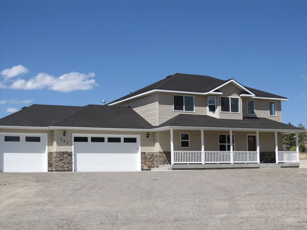 Exterior 3